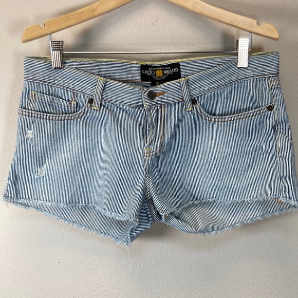 Lucky Brand Riley Distressed Denim Cutoff Striped Jean Shorts, Sz 8 - Picture 2 of 10